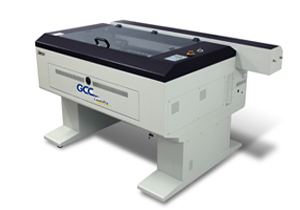 GCC LaserPro X380 lézeres vágó és gravírozógép